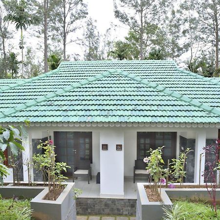 The Woods Resorts Wayanad Sultan Bathery Exterior photo