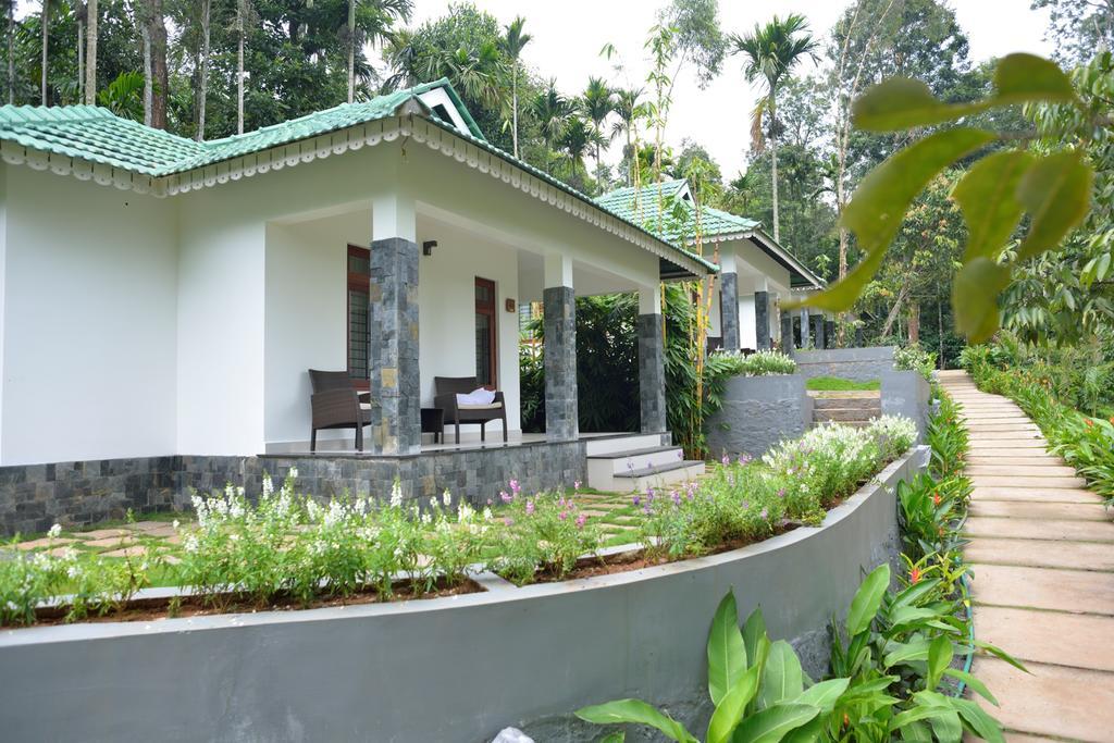 The Woods Resorts Wayanad Sultan Bathery Exterior photo