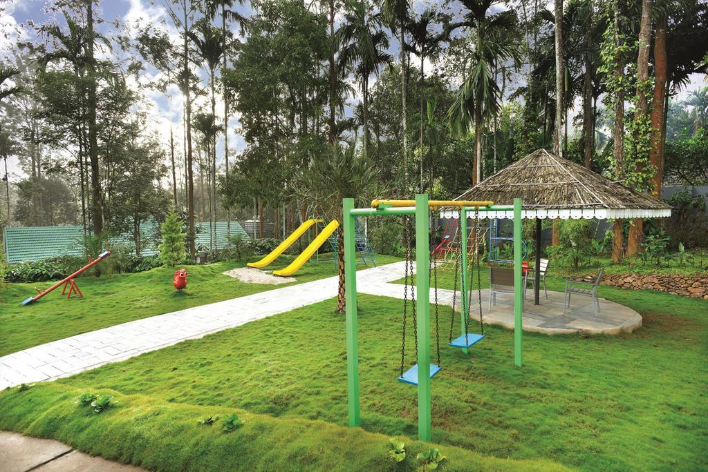 The Woods Resorts Wayanad Sultan Bathery Exterior photo